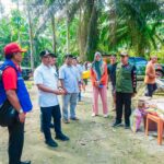 Berduka, Bupati Luwu Timur Serahkan Bantuan Korban Angin Puting Beliung IMG-20240909-WA0084