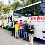 PT CLM Kembali Memberi Bantuan Mobil Bus Sekolah Untuk Desa Pongkeru Screenshot_20250721_201328_Chrome