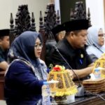 Wabup Puspa Hadiri Paripurna Pemandangan Umum Fraksi DPRD Lutim Terhadap Tiga Ranperda Screenshot_20260220_102548_Facebook